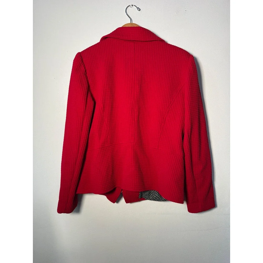 Chico's Red Waffle Knit Asymmetrical Zip Moto Jacket Size 1 Medium‎